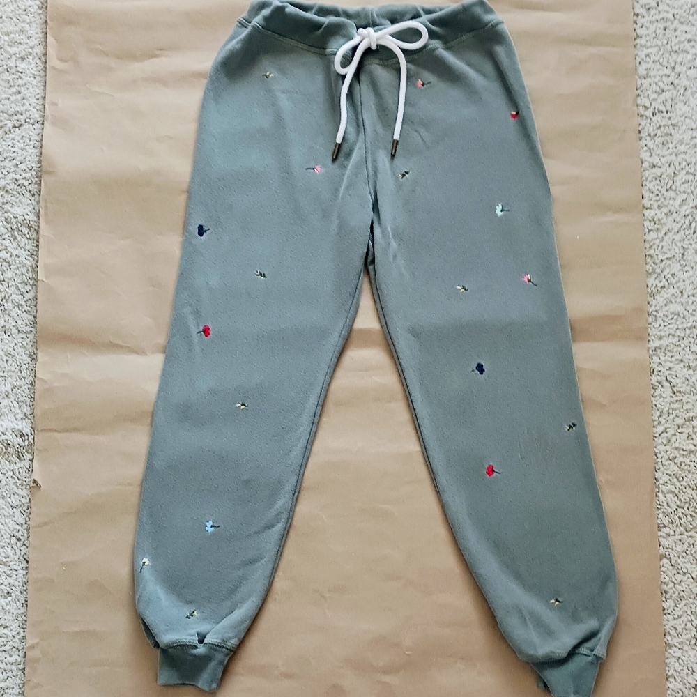 The GREAT. Green Floral Embroidered Sweatpants Joggers Sz 1 Small